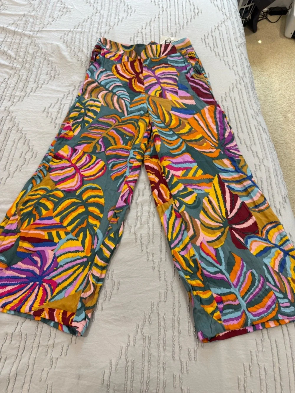 Haute Hippie Wide-Leg Printed Pants - Multicolor - Picture 2 of 11